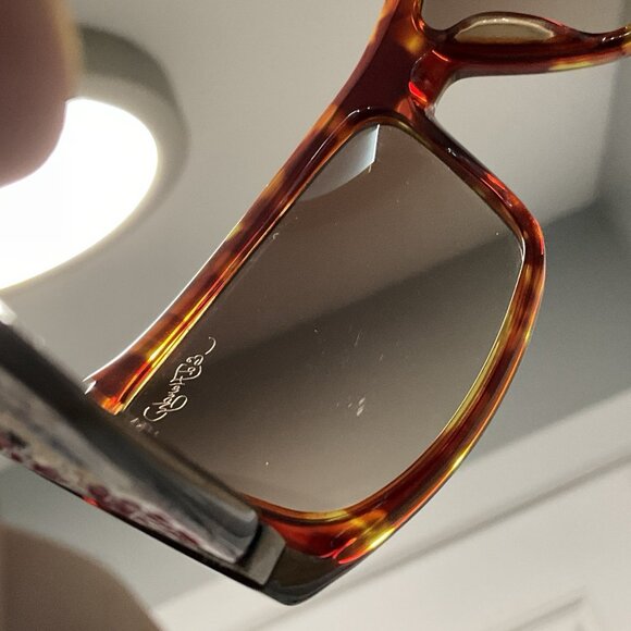 Ed Hardy EHS 004 63-12 120 Tortoise - Sunglasses w/ Case main image 5
